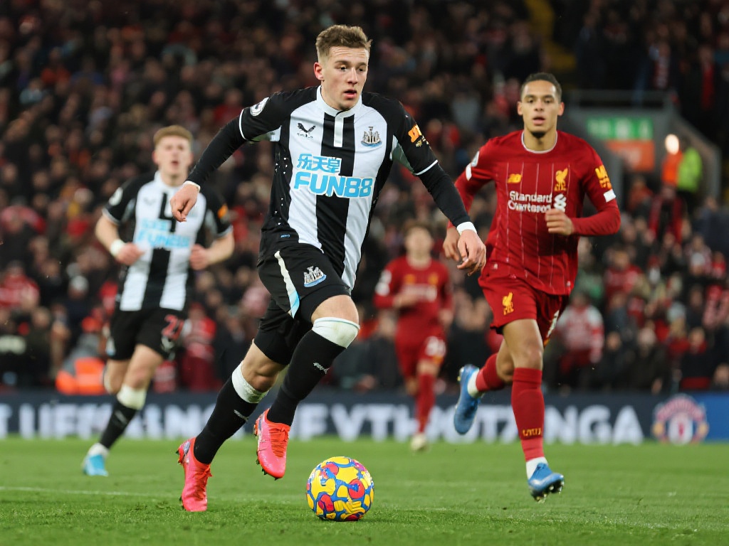 神秘之师背后的女足功勋与“孩子王”的传奇故事